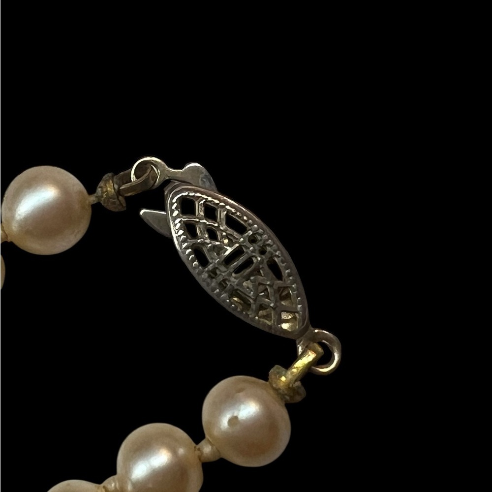 vintage pearl necklace with a G.SILVER clasp - Picture 4 of 4